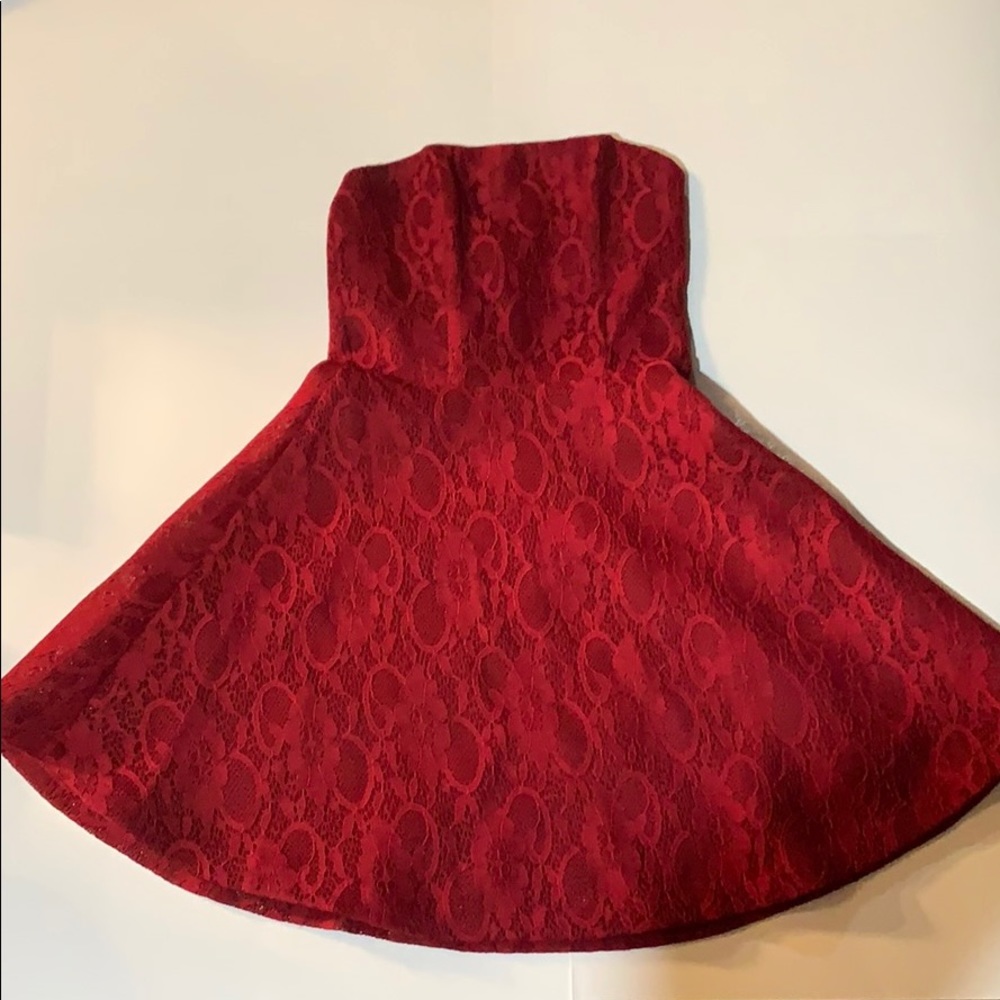 Lace detail dress